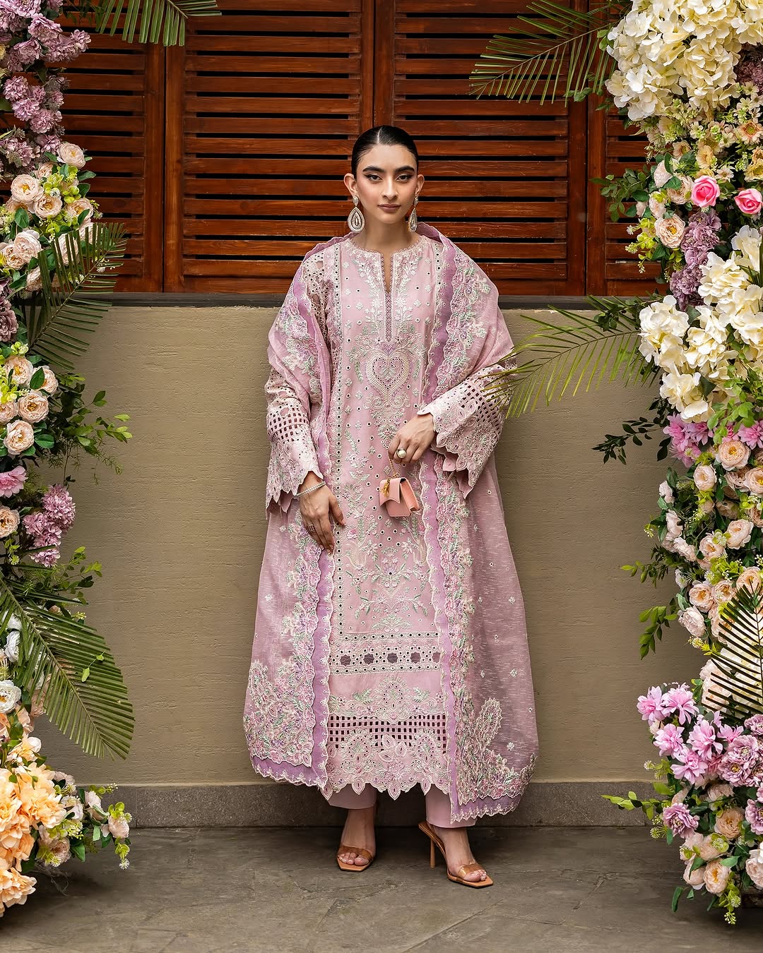Unstitched Embroidered Lawn 3 Piece Chikn kari Suit Embroidered D